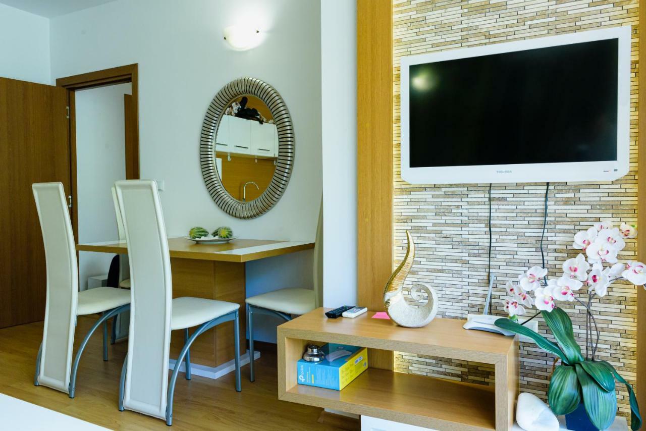 Sweet Homes Apartments Солнечный берег Экстерьер фото